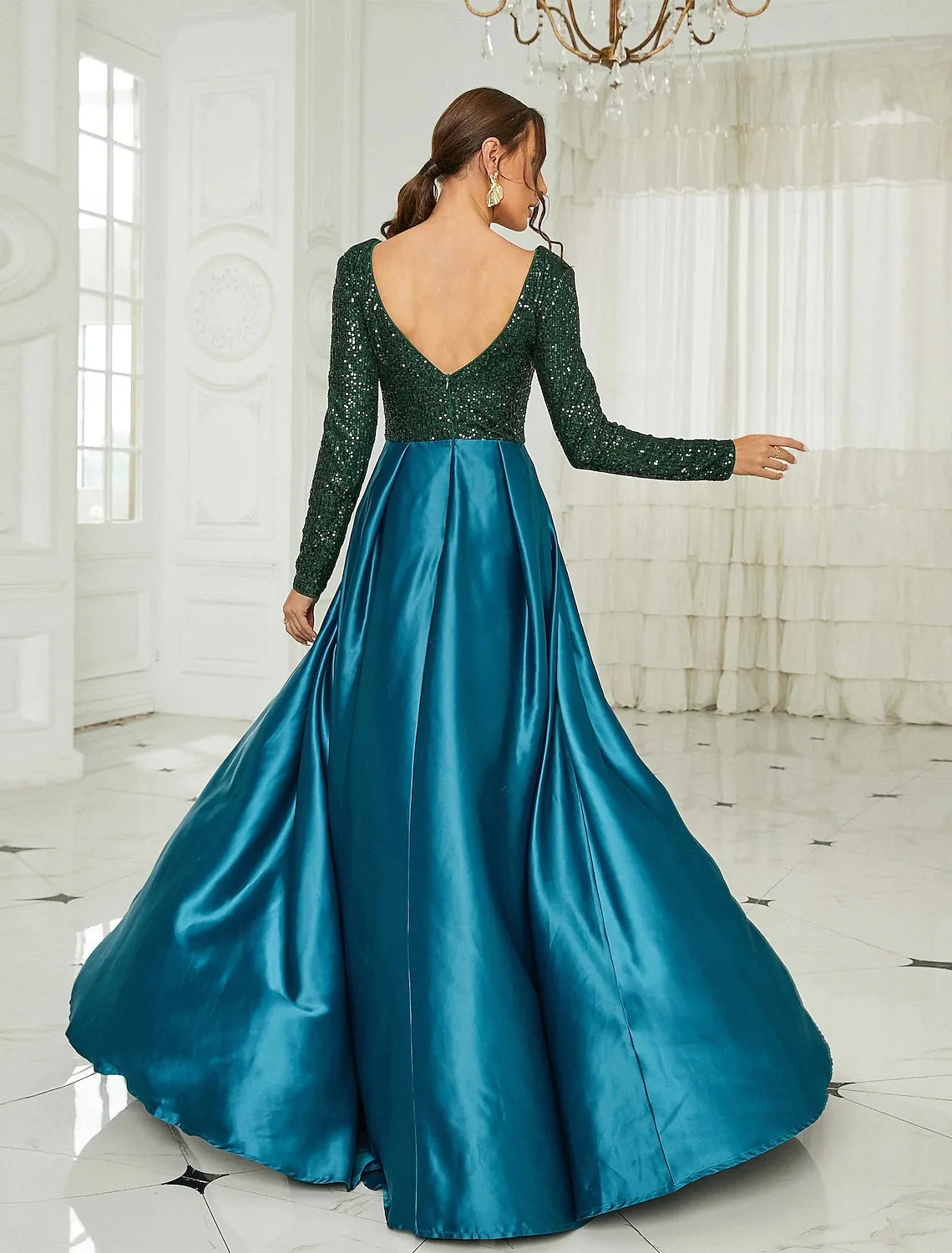 A-Line Evening Gown  Formal Christmas Floor Length Long Sleeve V Neck Satin with Slit