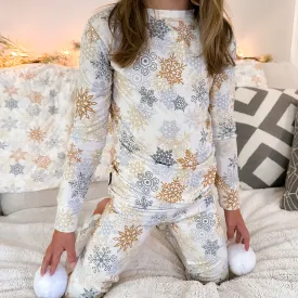 LONG SLEEVE 2 PIECE SETS- Snowflakes